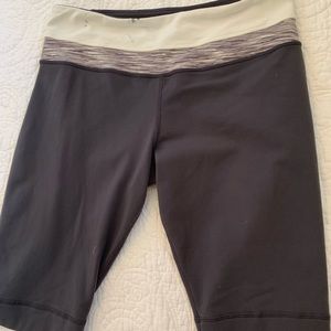 lululemon athletica Shorts - Shorts lululemon athletica Shorts - Shorts